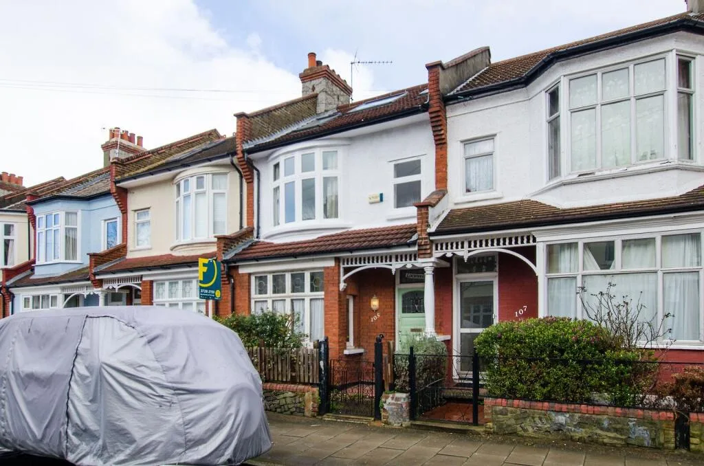 4 bedroom house for rent