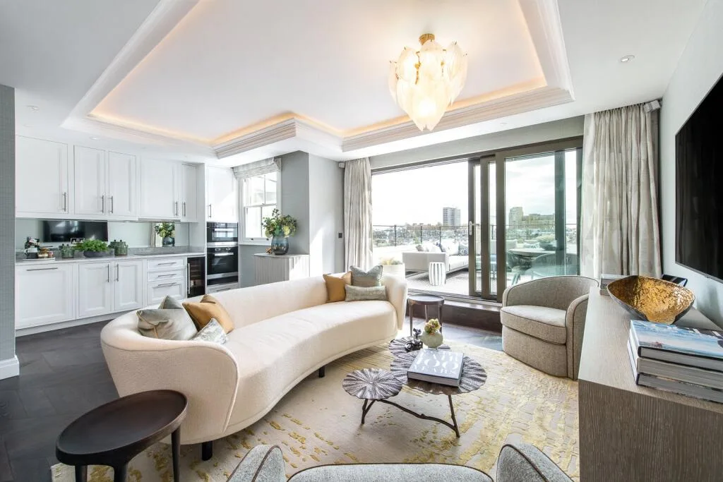 2 bedroom penthouse for rent