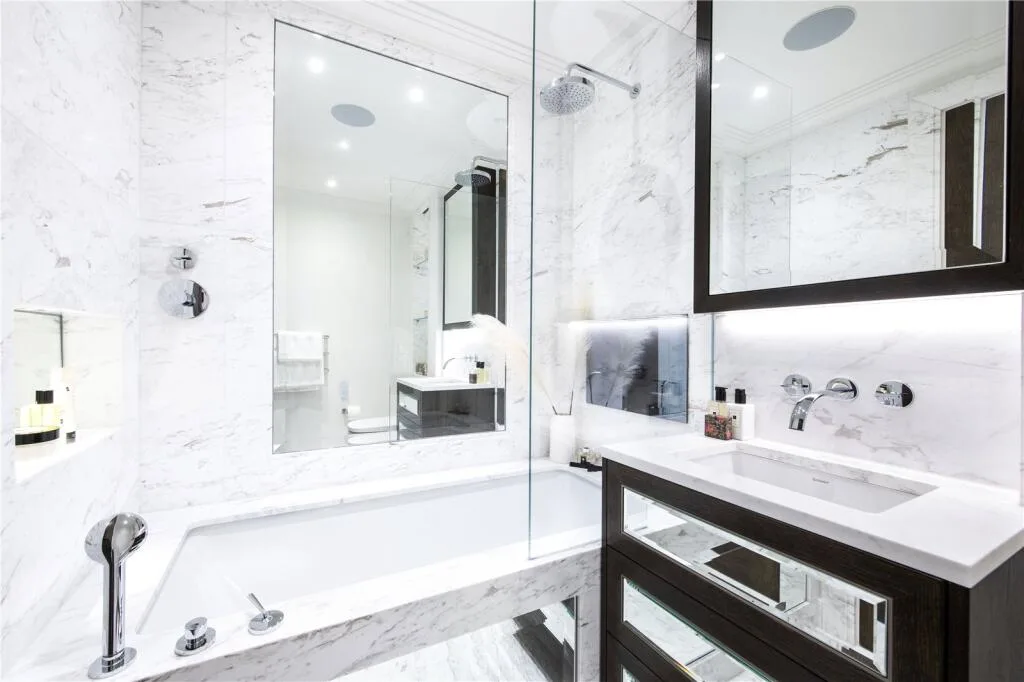 2 bedroom penthouse for rent