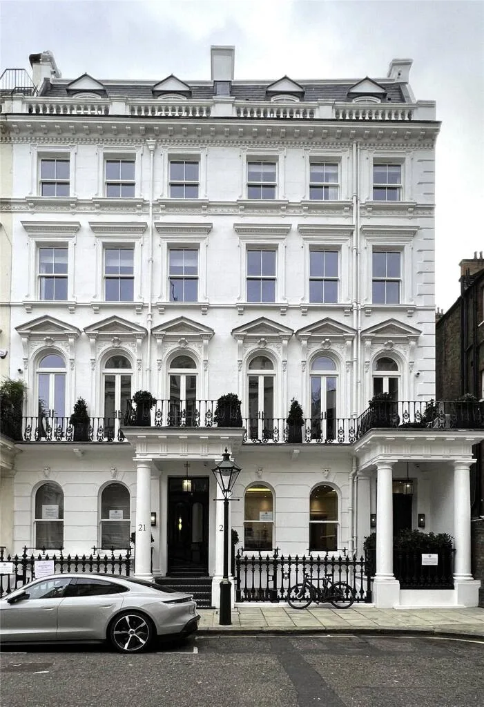 2 bedroom penthouse for rent