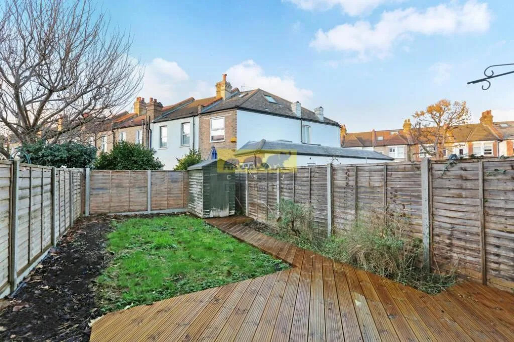 4 bedroom house for rent