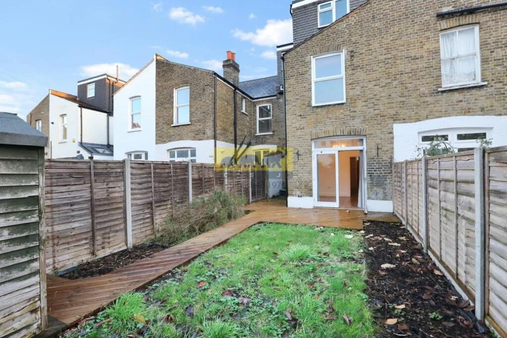 4 bedroom house for rent