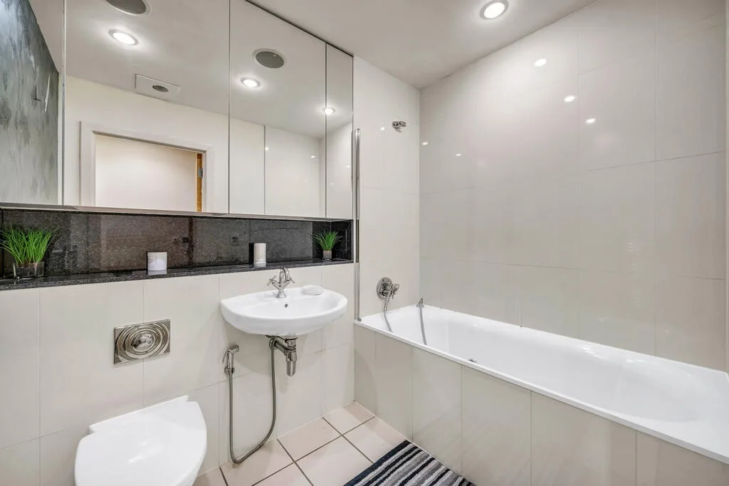 3 bedroom apartment for rent
