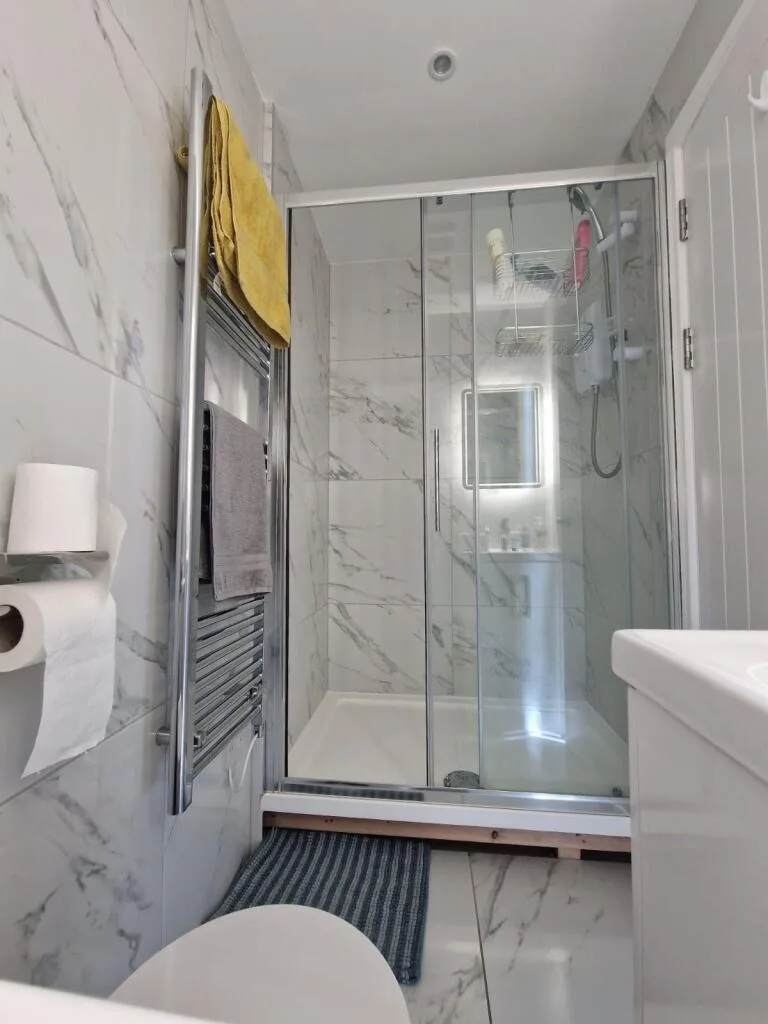 1 bedroom flat share for rent