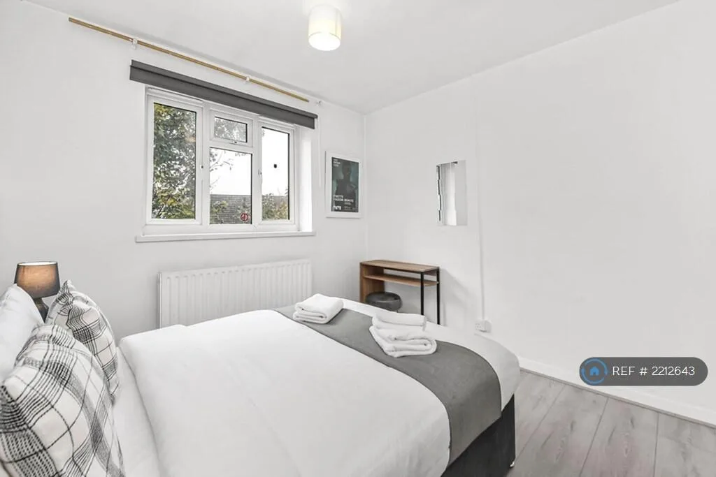 3 bedroom flat for rent