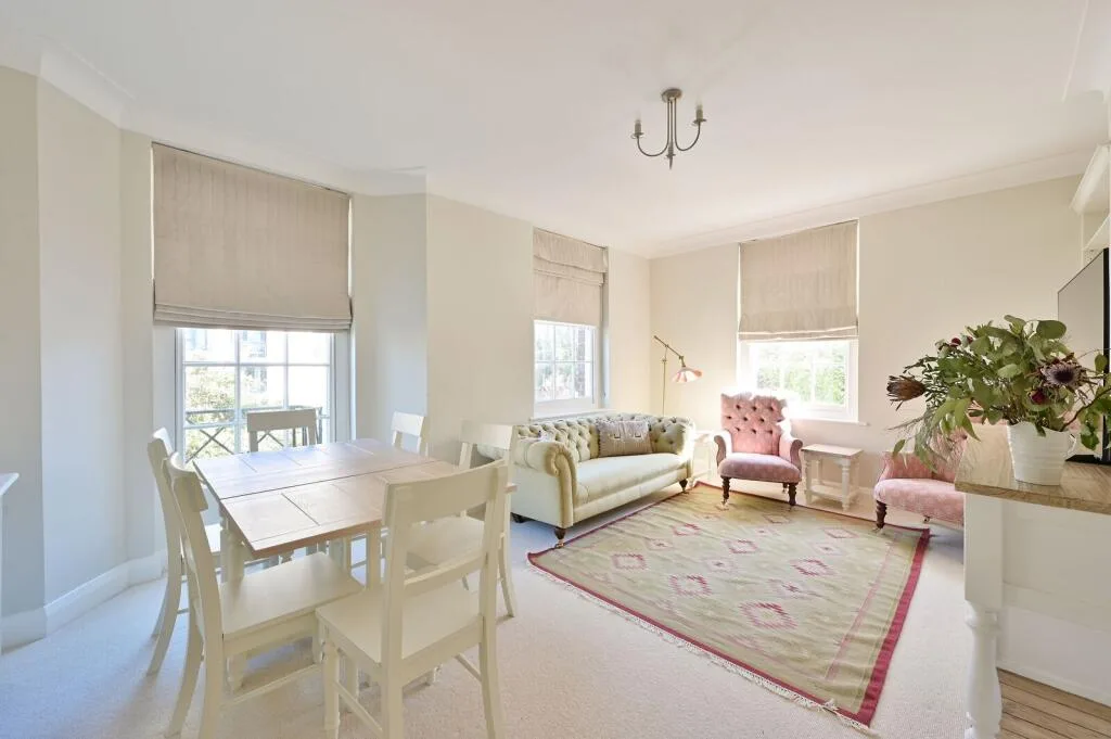 3 bedroom flat for rent