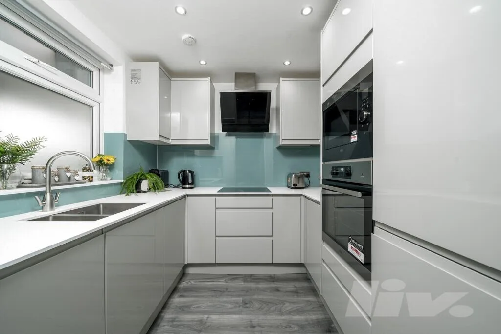 3 bedroom apartment for rent