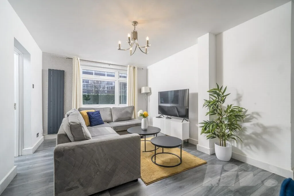 3 bedroom apartment for rent
