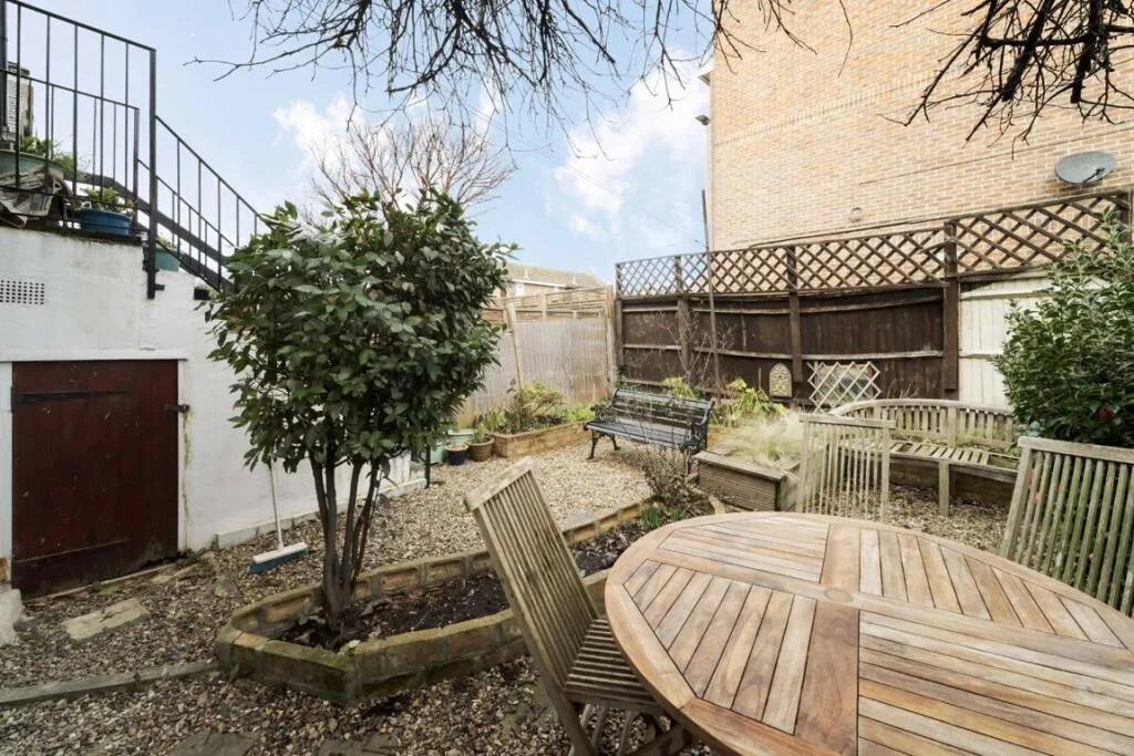 1 bedroom flat for rent