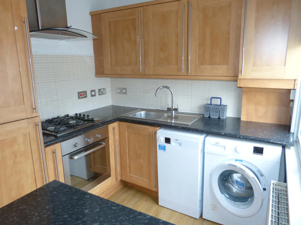 2 bedroom flat for rent