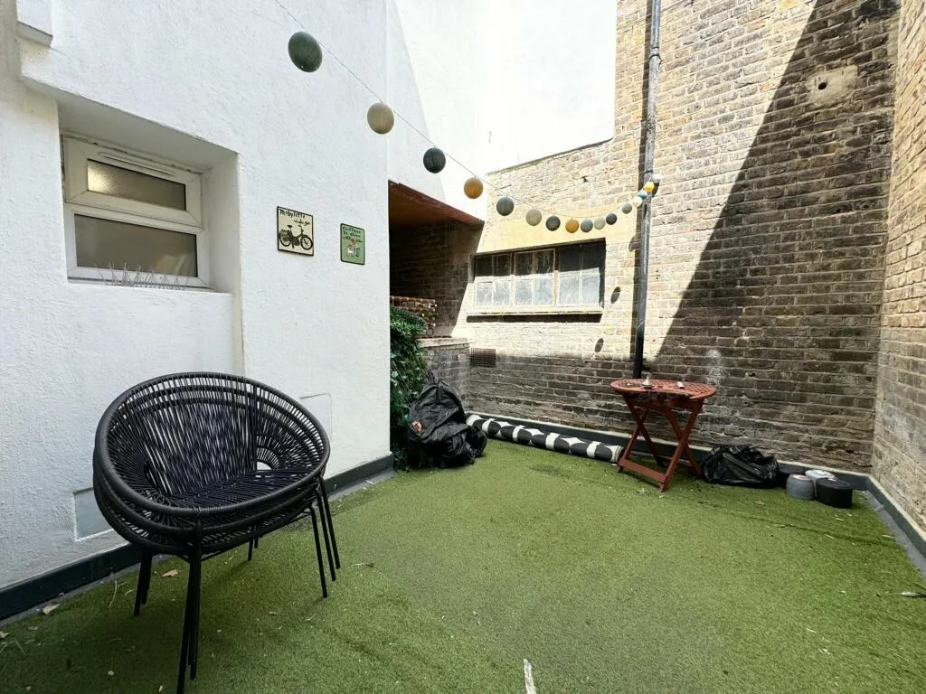 3 bedroom apartment for rent