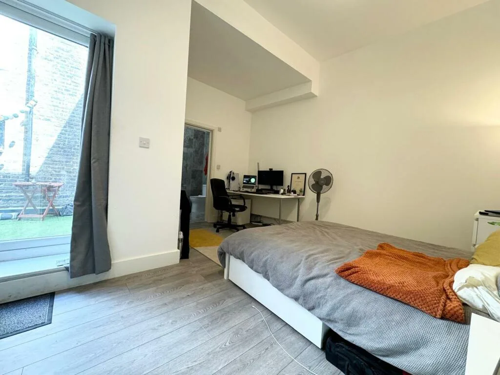 3 bedroom apartment for rent