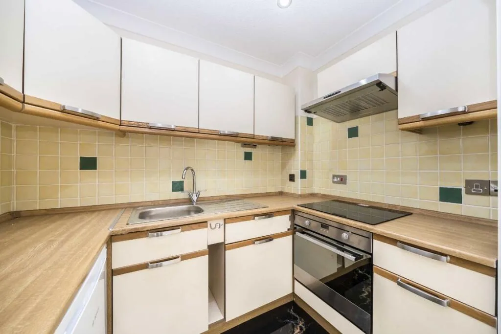 Studio flat for rent