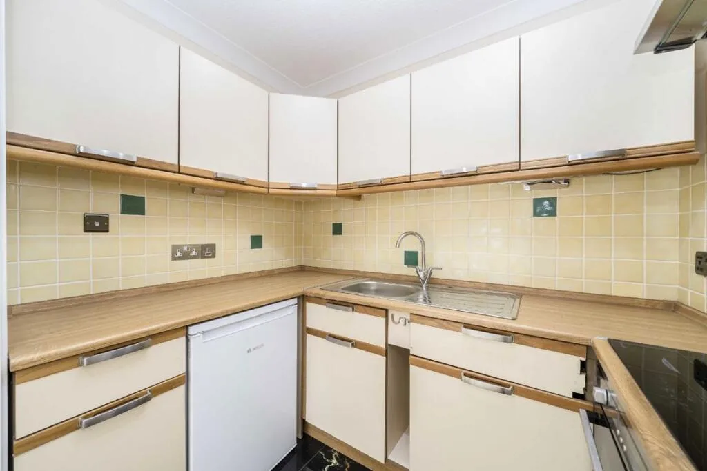 Studio flat for rent