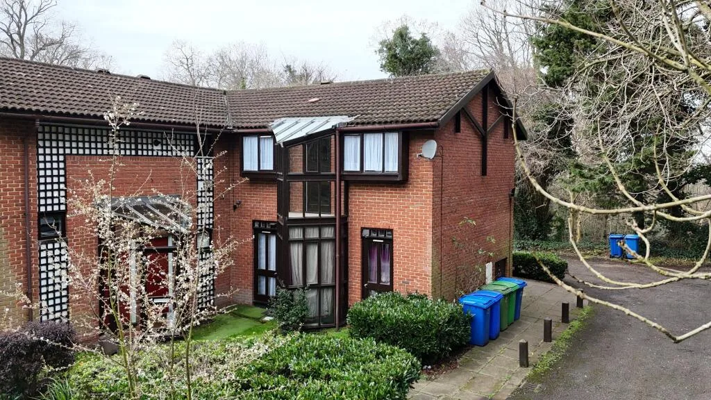 Studio flat for rent