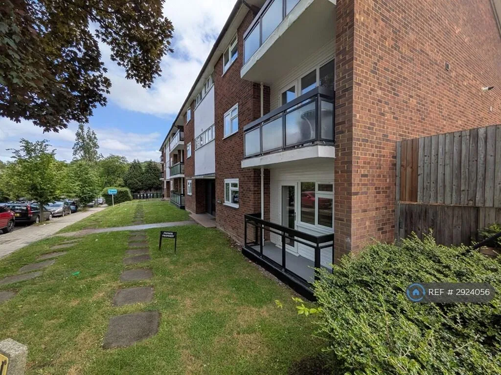 2 bedroom flat for rent