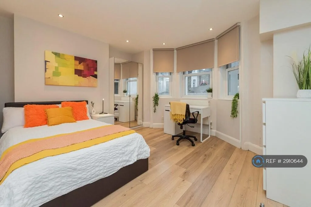 1 bedroom house share for rent