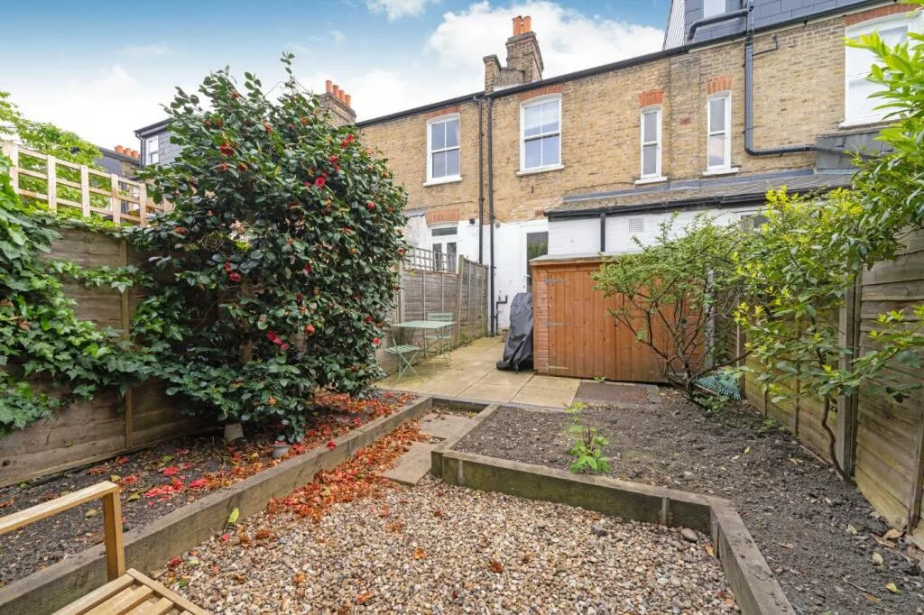 2 bedroom terraced house for rent