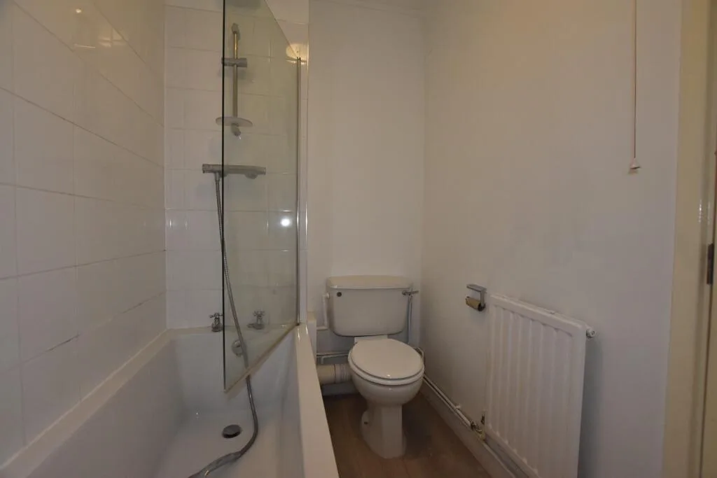 1 bedroom ground floor flat for rent