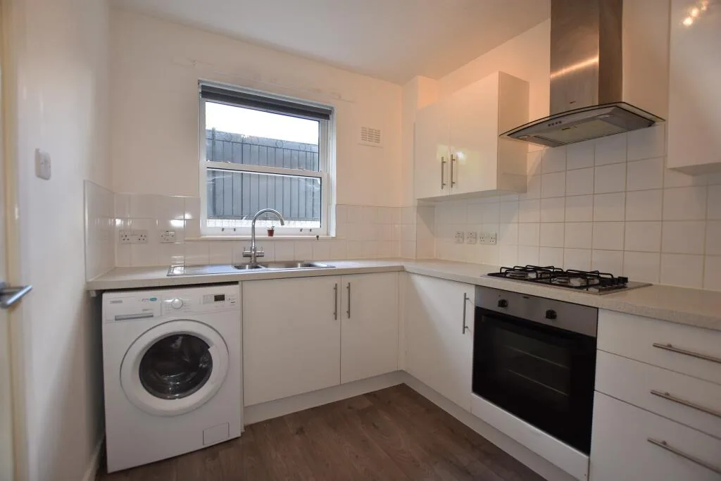 1 bedroom ground floor flat for rent