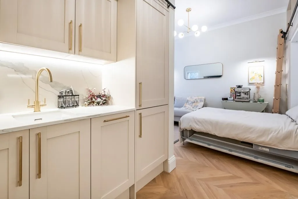 Studio flat for rent