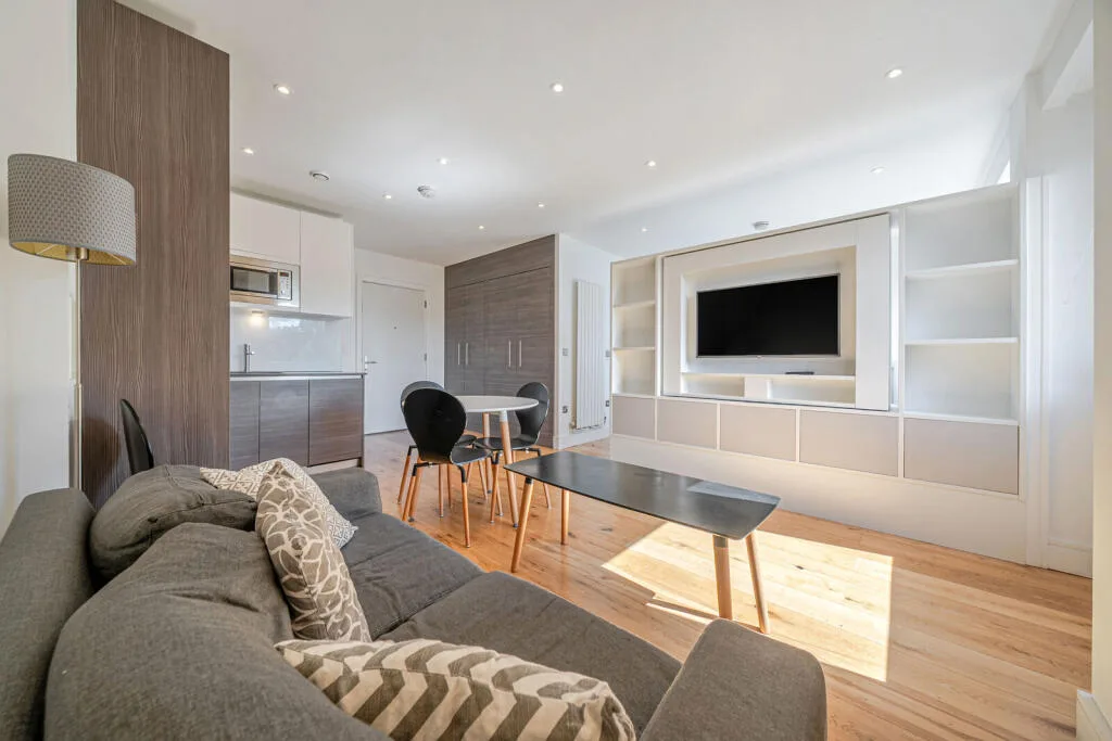 Studio flat for rent