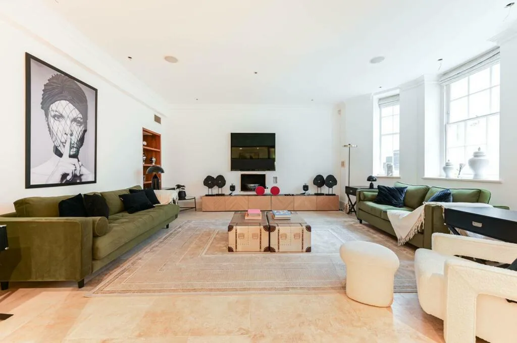 2 bedroom flat for rent