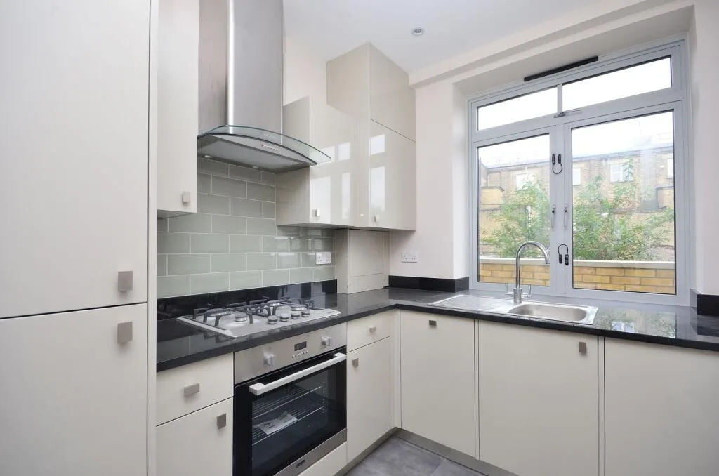 2 bedroom flat for rent