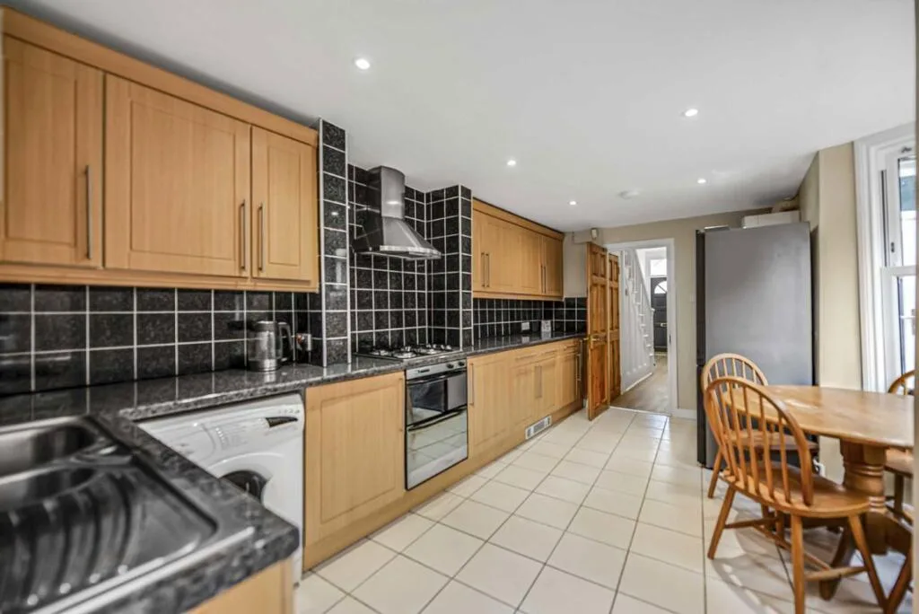 3 bedroom terraced house for rent