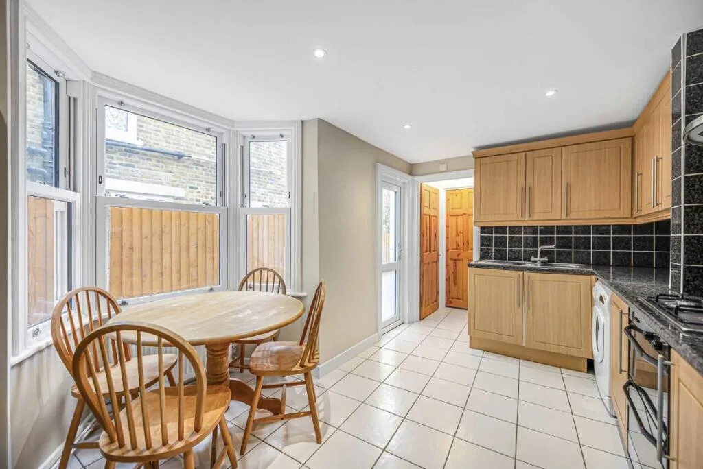 3 bedroom terraced house for rent