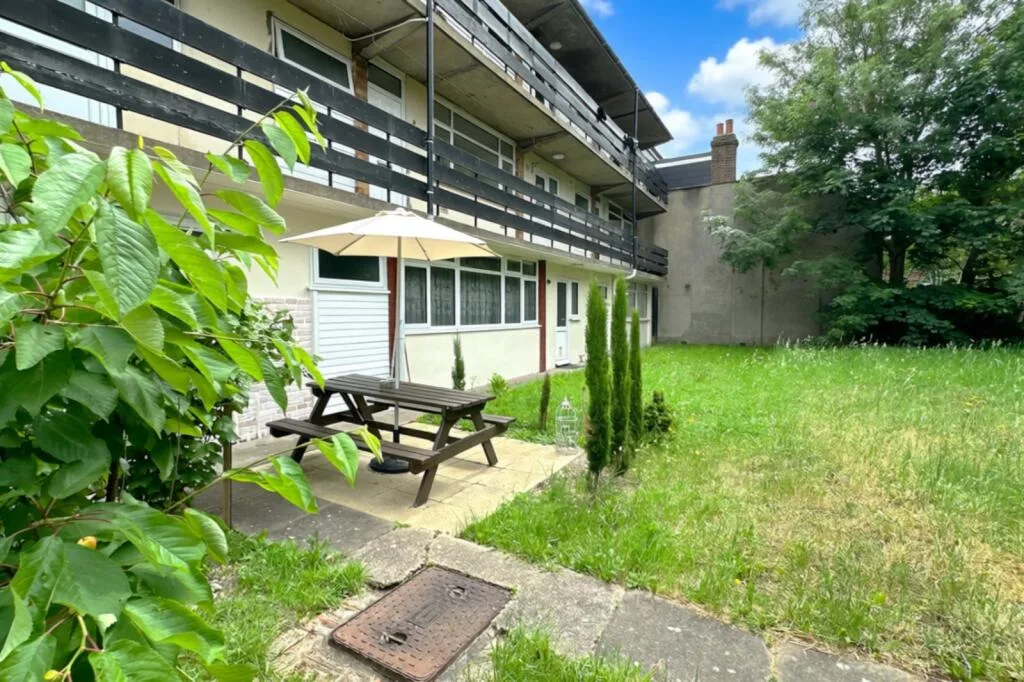 1 bedroom flat for rent