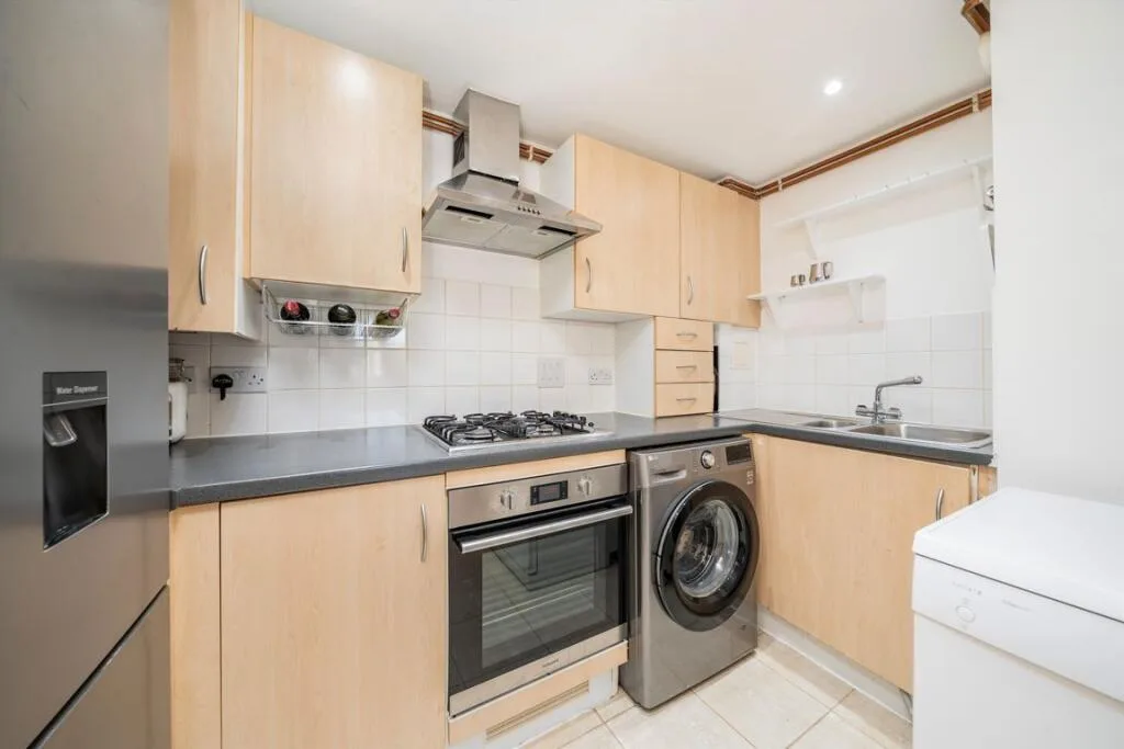 2 bedroom flat for rent