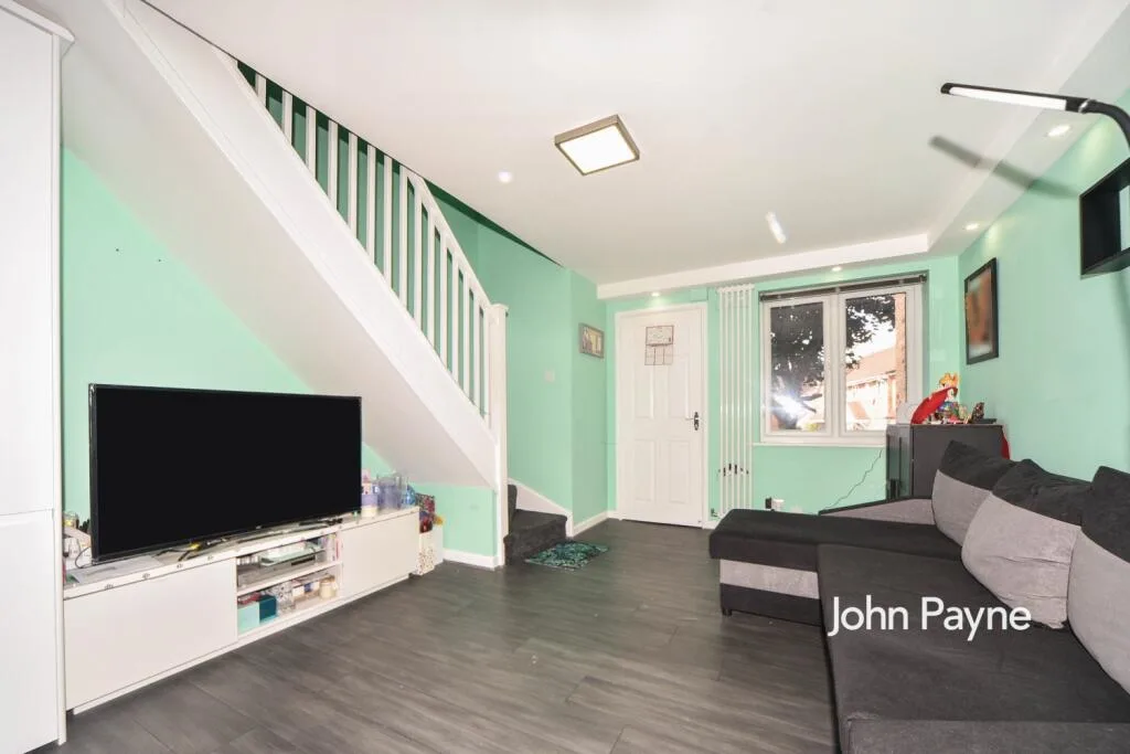 2 bedroom terraced house for rent