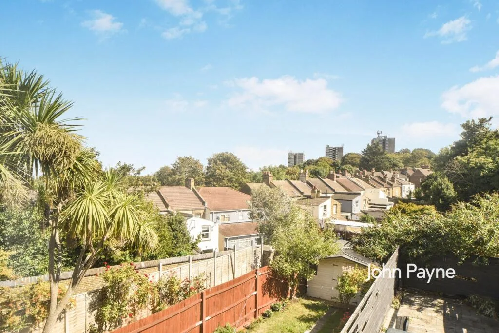 2 bedroom terraced house for rent
