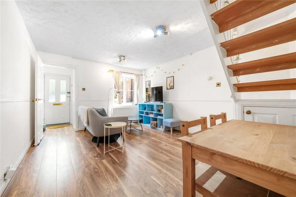 2 bedroom terraced house for rent