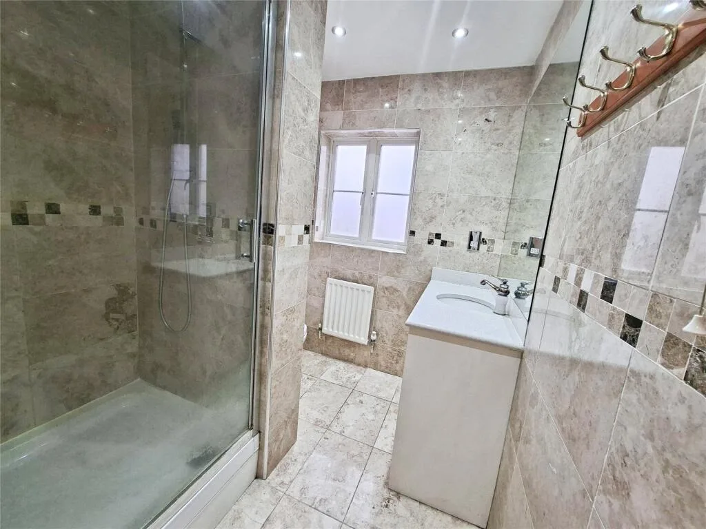 4 bedroom terraced house for rent
