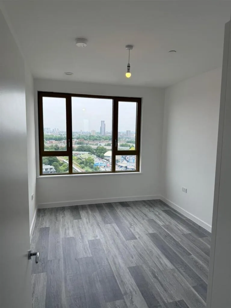 2 bedroom house for rent