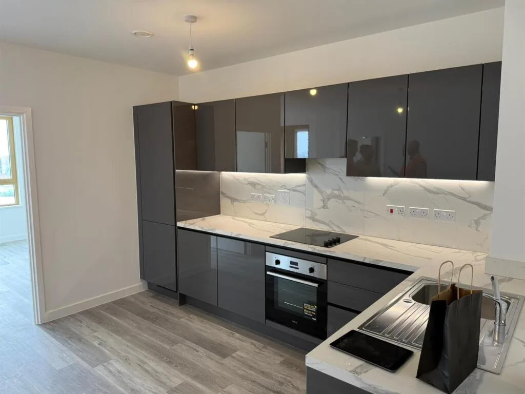 2 bedroom house for rent