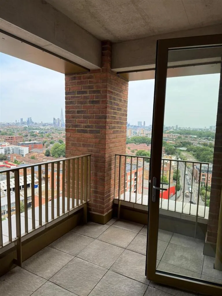 2 bedroom house for rent