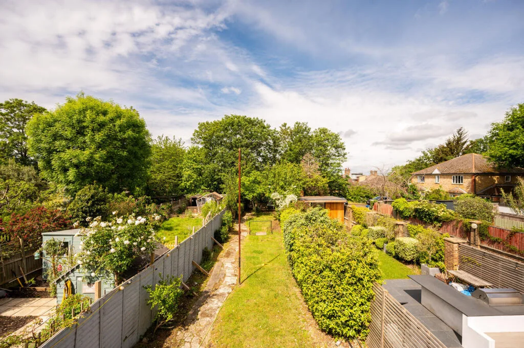 3 bedroom flat for rent