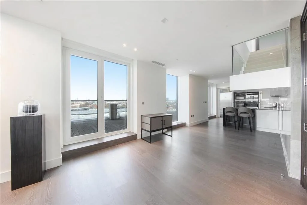 3 bedroom flat for rent