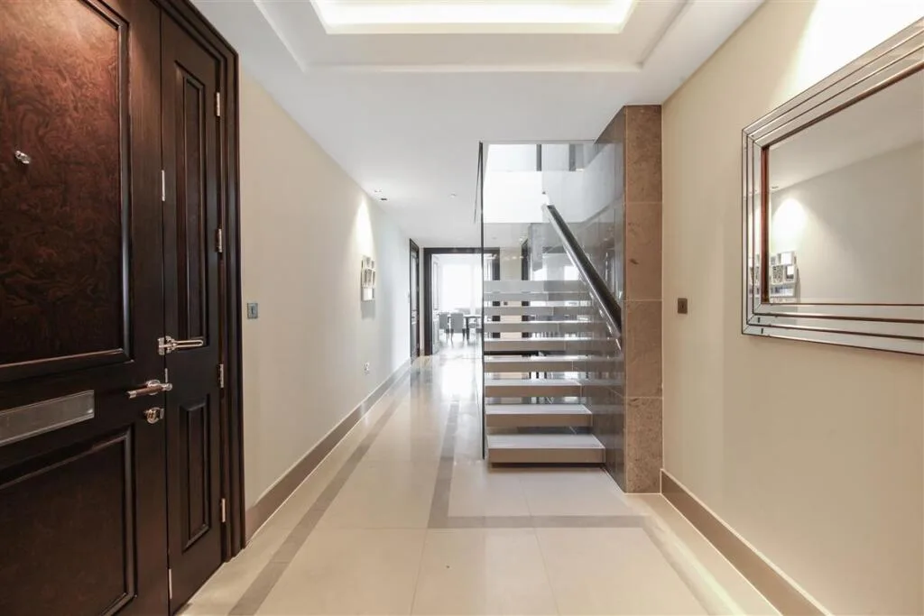 3 bedroom flat for rent