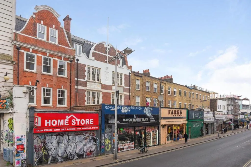 1 bedroom house share for rent