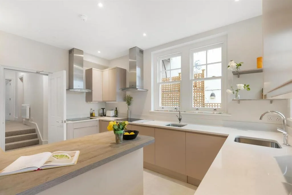 1 bedroom house share for rent