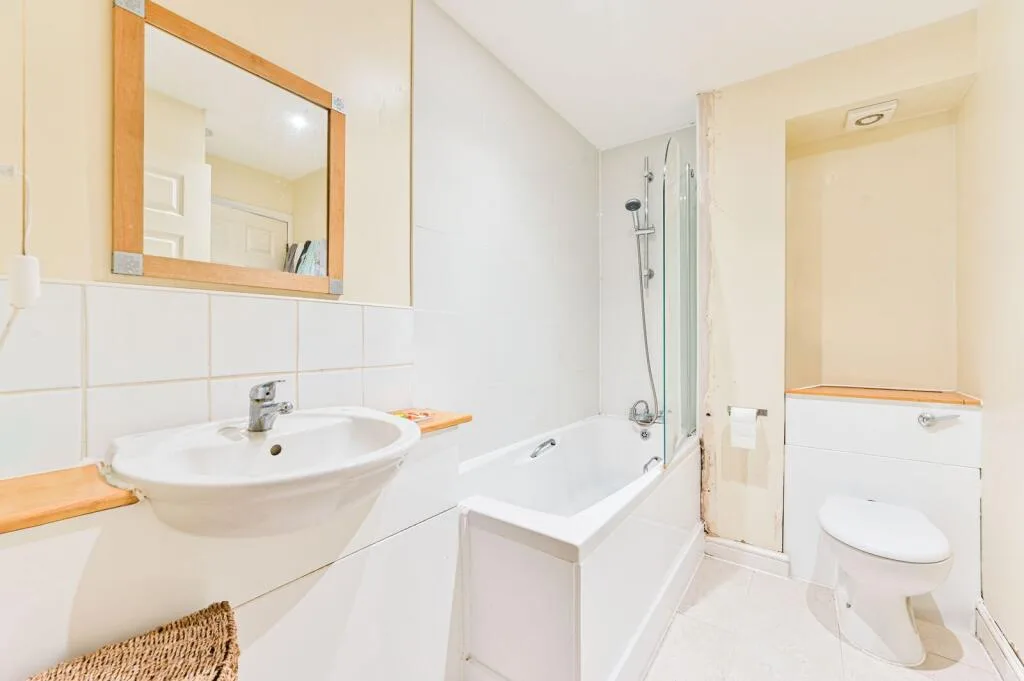 4 bedroom terraced house for rent