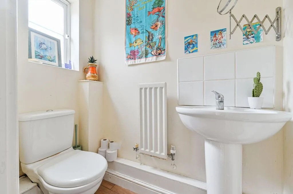 4 bedroom terraced house for rent