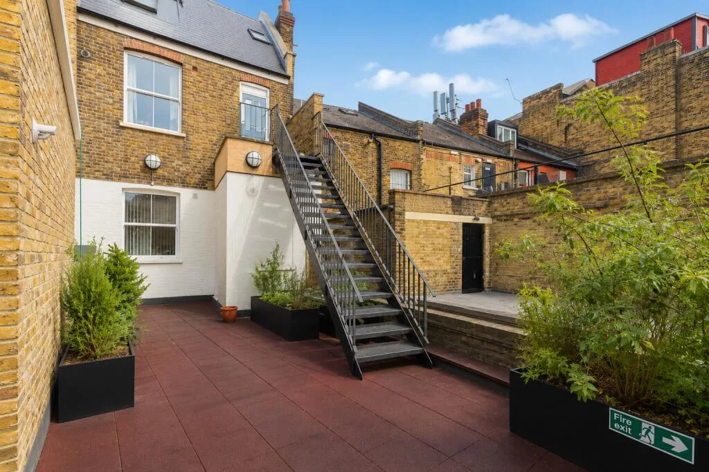 Studio flat for rent