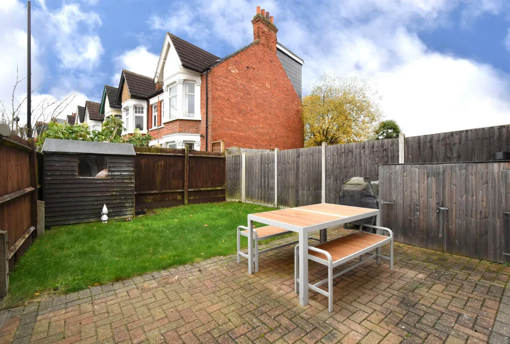 2 bedroom terraced house for rent