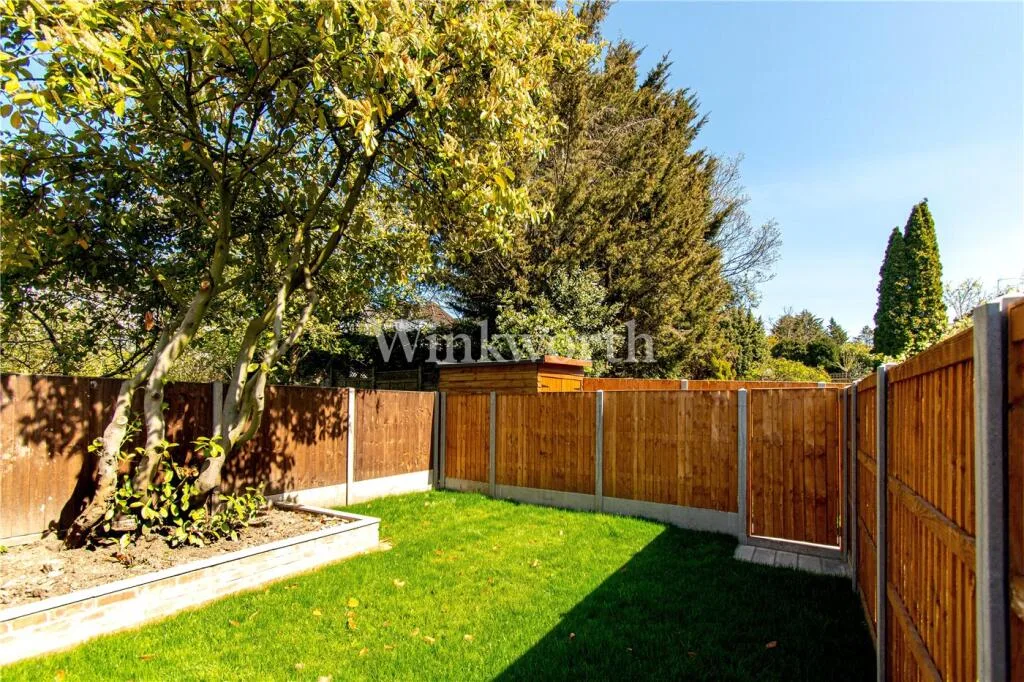 3 bedroom maisonette for rent