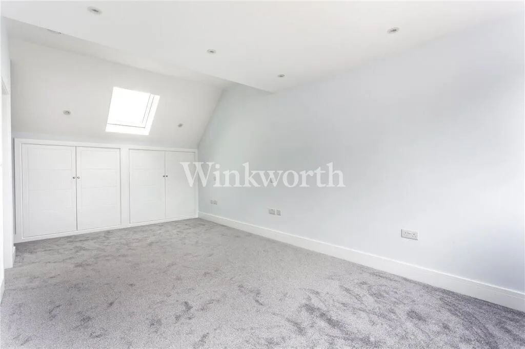 3 bedroom maisonette for rent